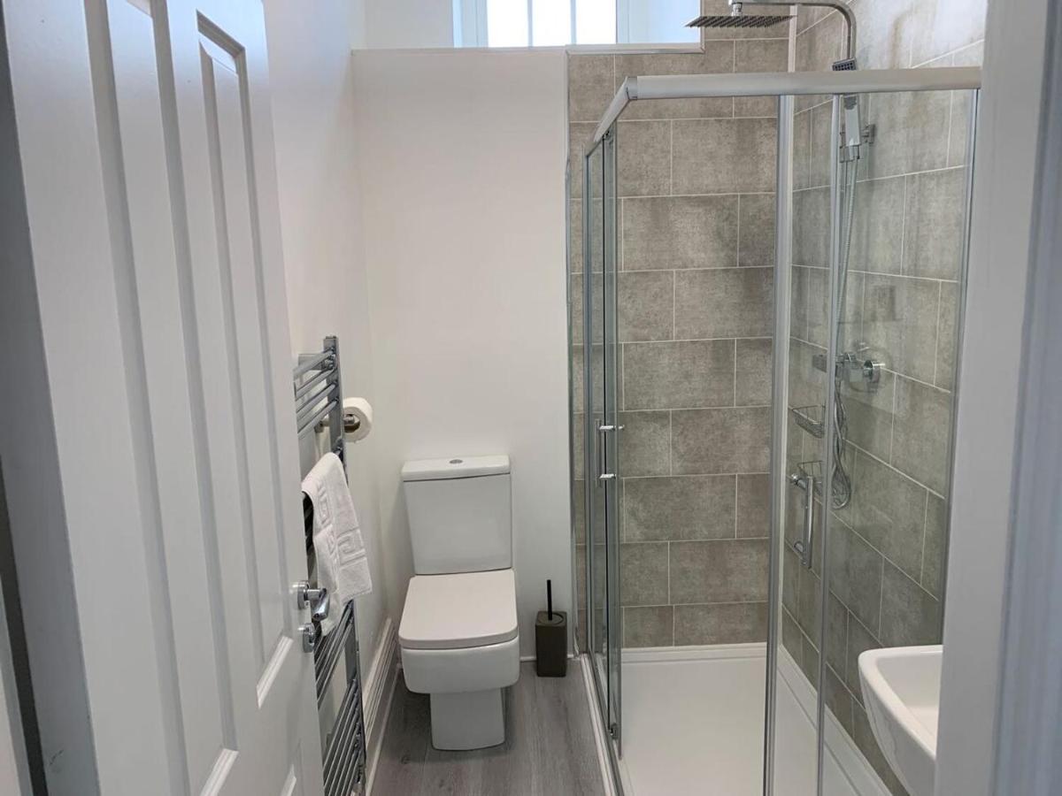 Glan Conwy House One And Two Bedroom Apartments 란루스트 외부 사진